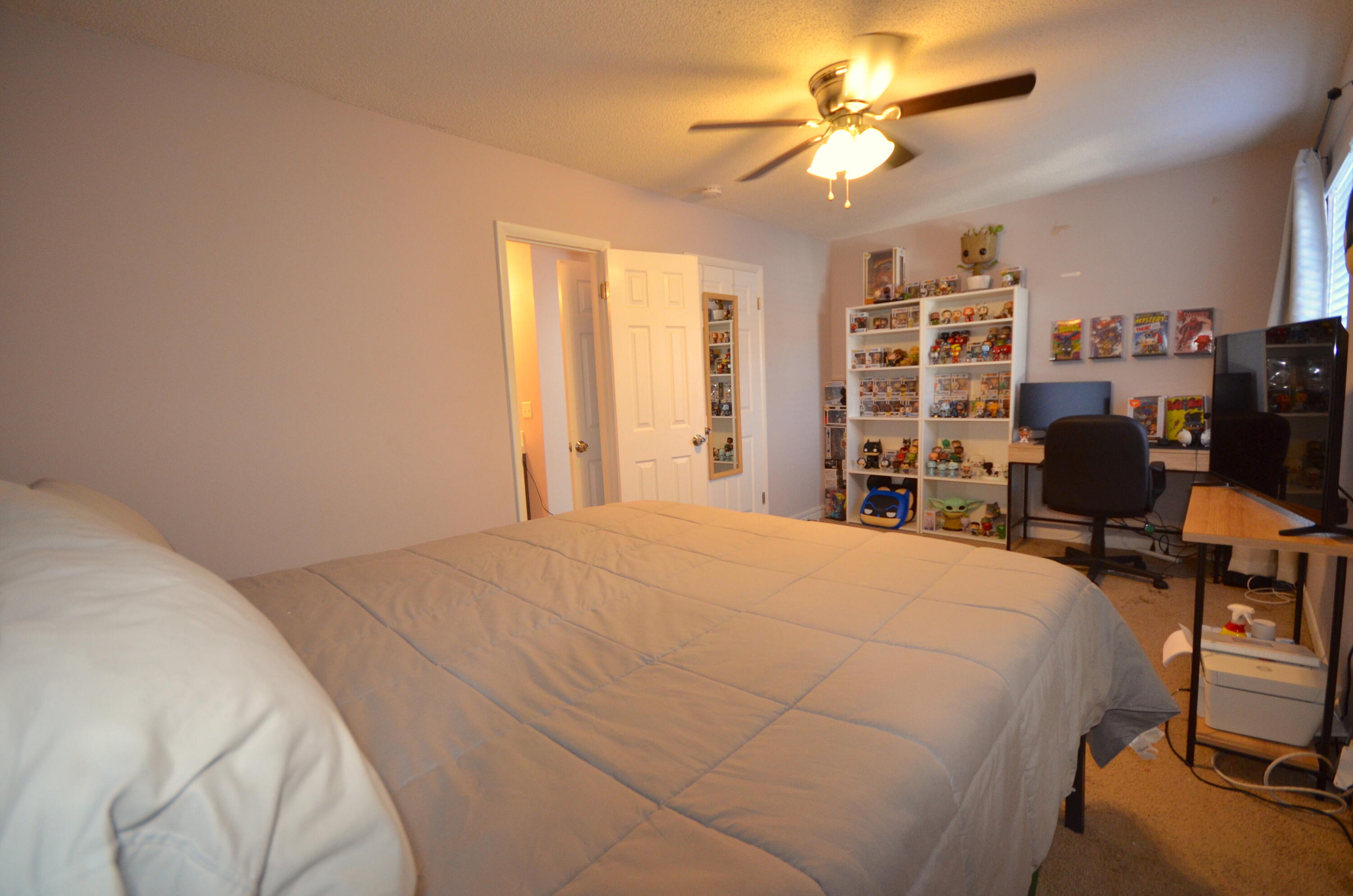 VIKING MANOR PH 1 - Residential