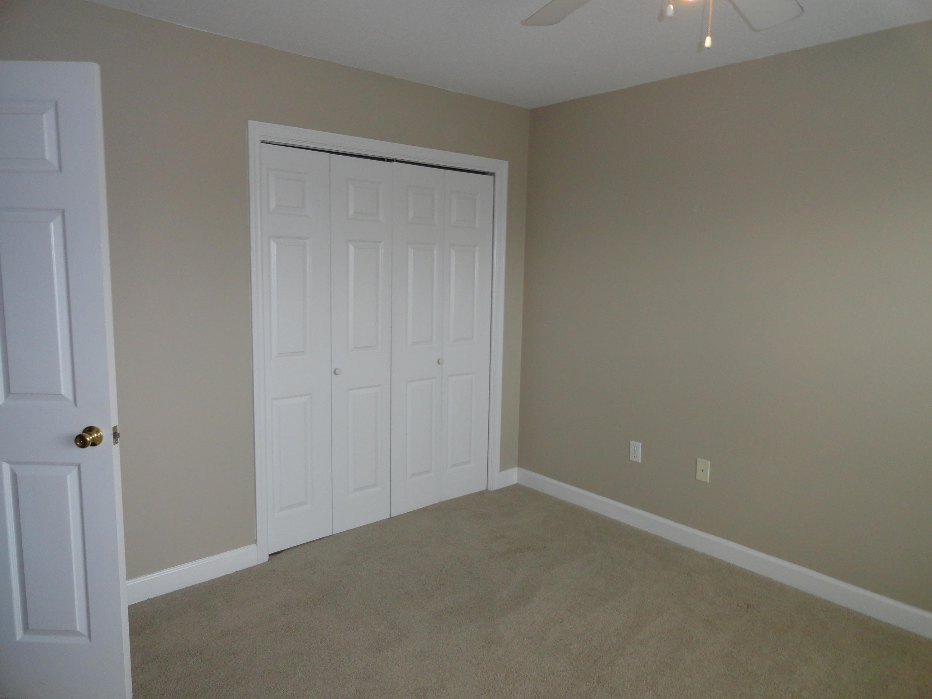 PELICAN PLACE T/H EAST - Residential