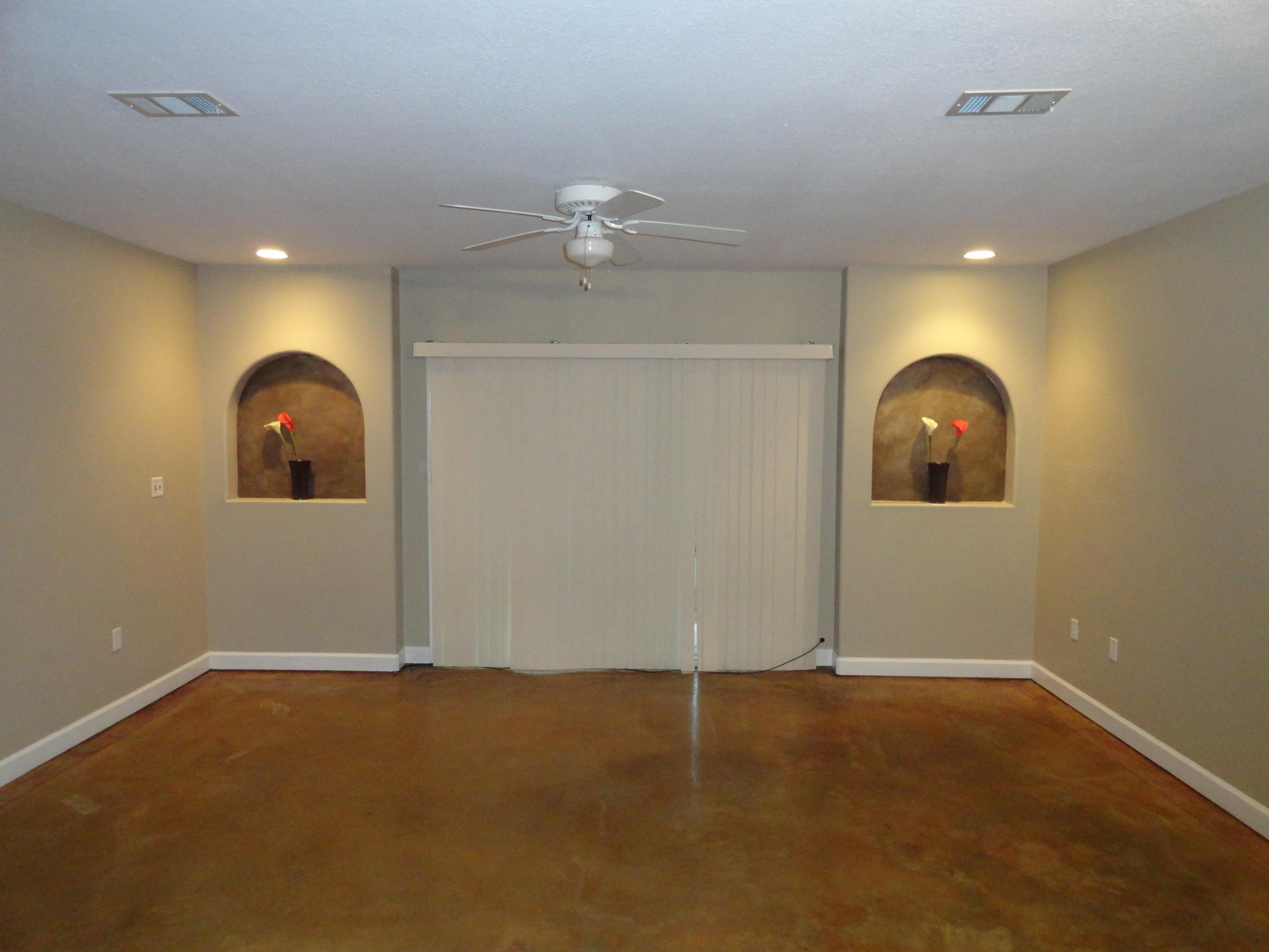 PELICAN PLACE T/H EAST - Residential