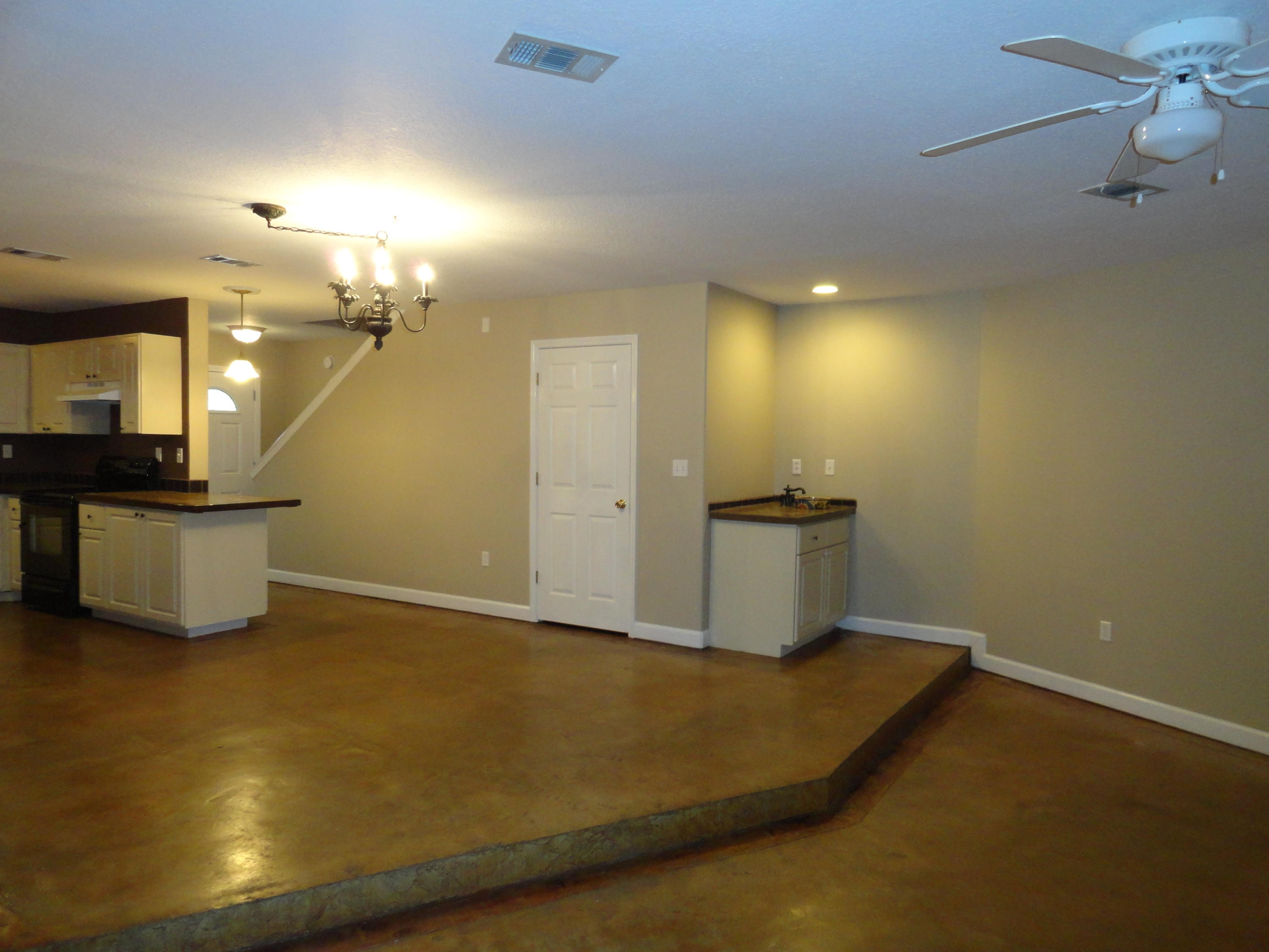 PELICAN PLACE T/H EAST - Residential