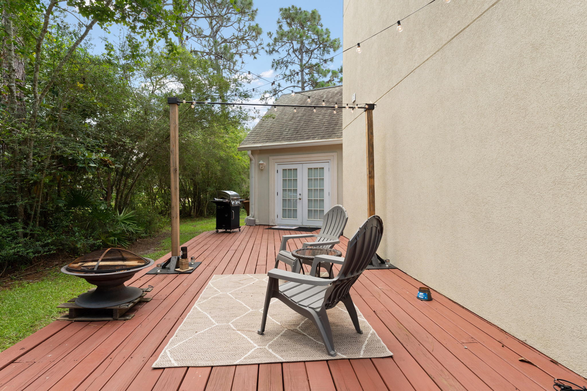 HIDDEN BAY VILLAGE - Residential