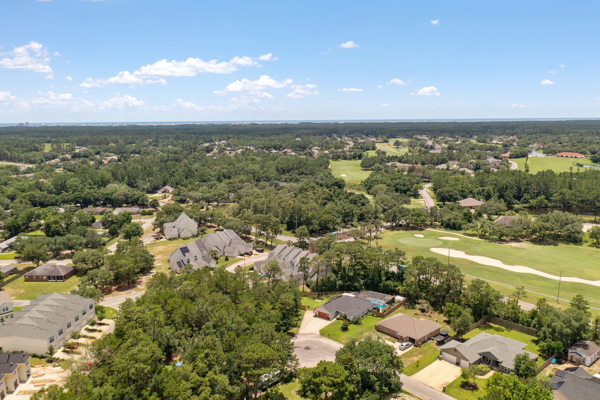 HIDDEN BAY VILLAGE - Residential