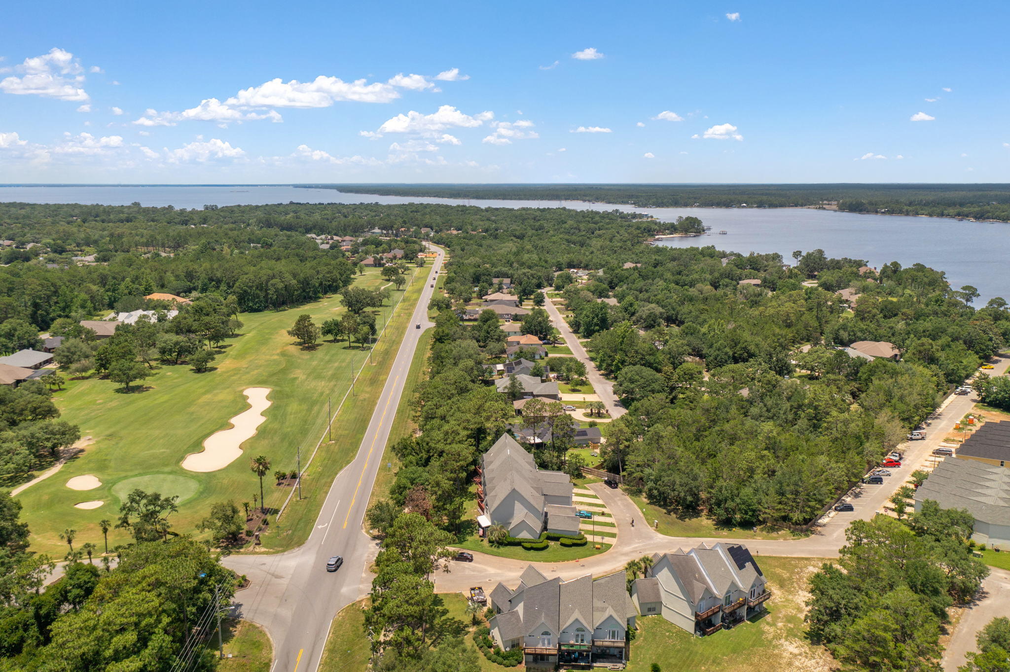 HIDDEN BAY VILLAGE - Residential