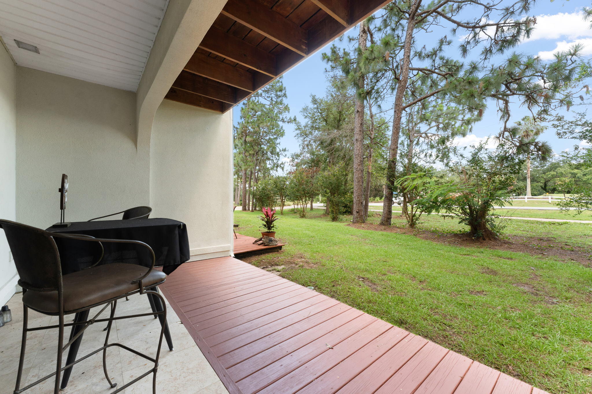 HIDDEN BAY VILLAGE - Residential