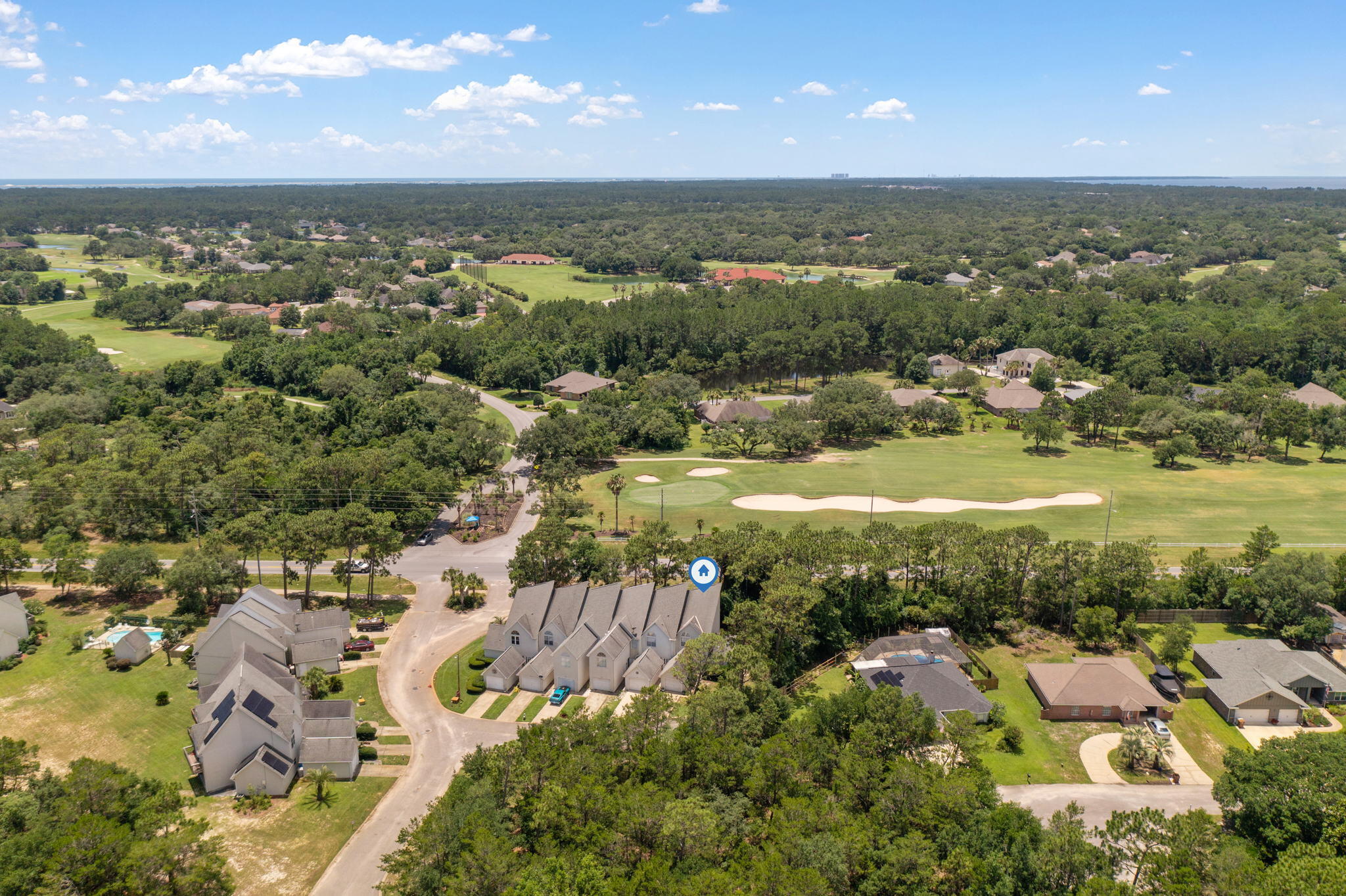 HIDDEN BAY VILLAGE - Residential