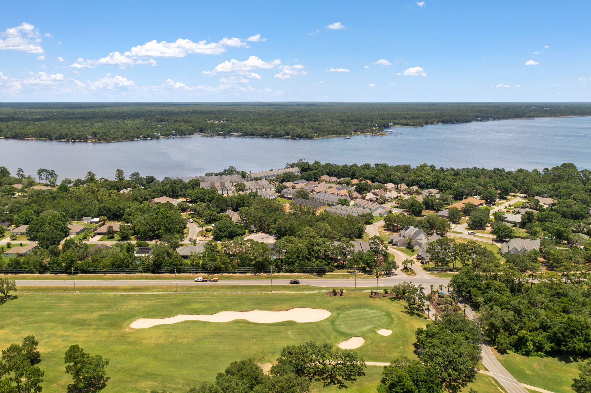HIDDEN BAY VILLAGE - Residential
