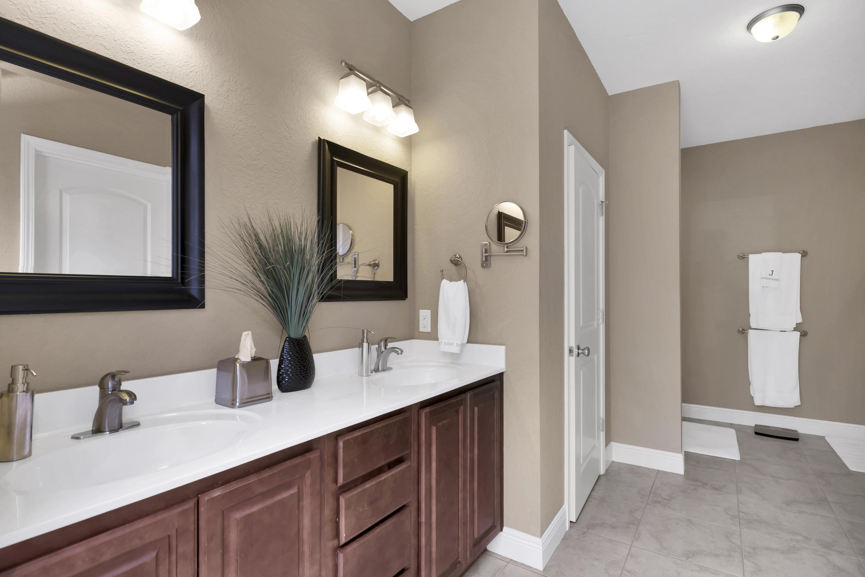 DUGGAN POND ESTATES - Residential