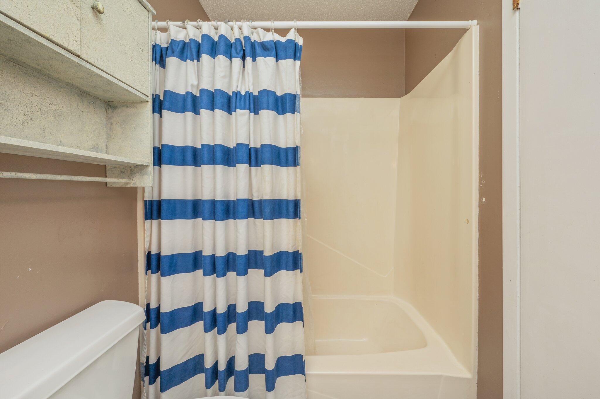 LAKEWOOD ADD - Residential