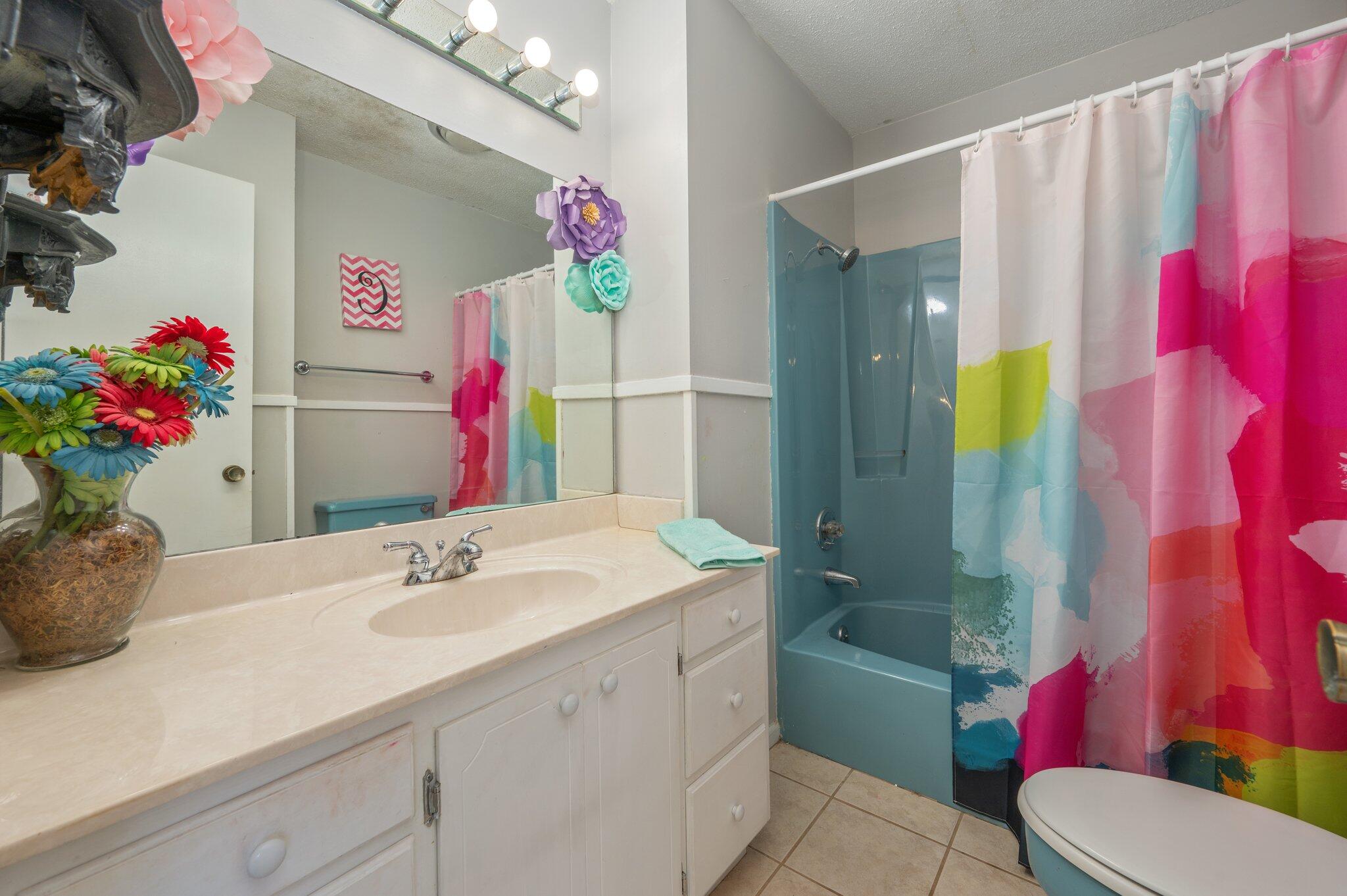 LAKEWOOD ADD - Residential