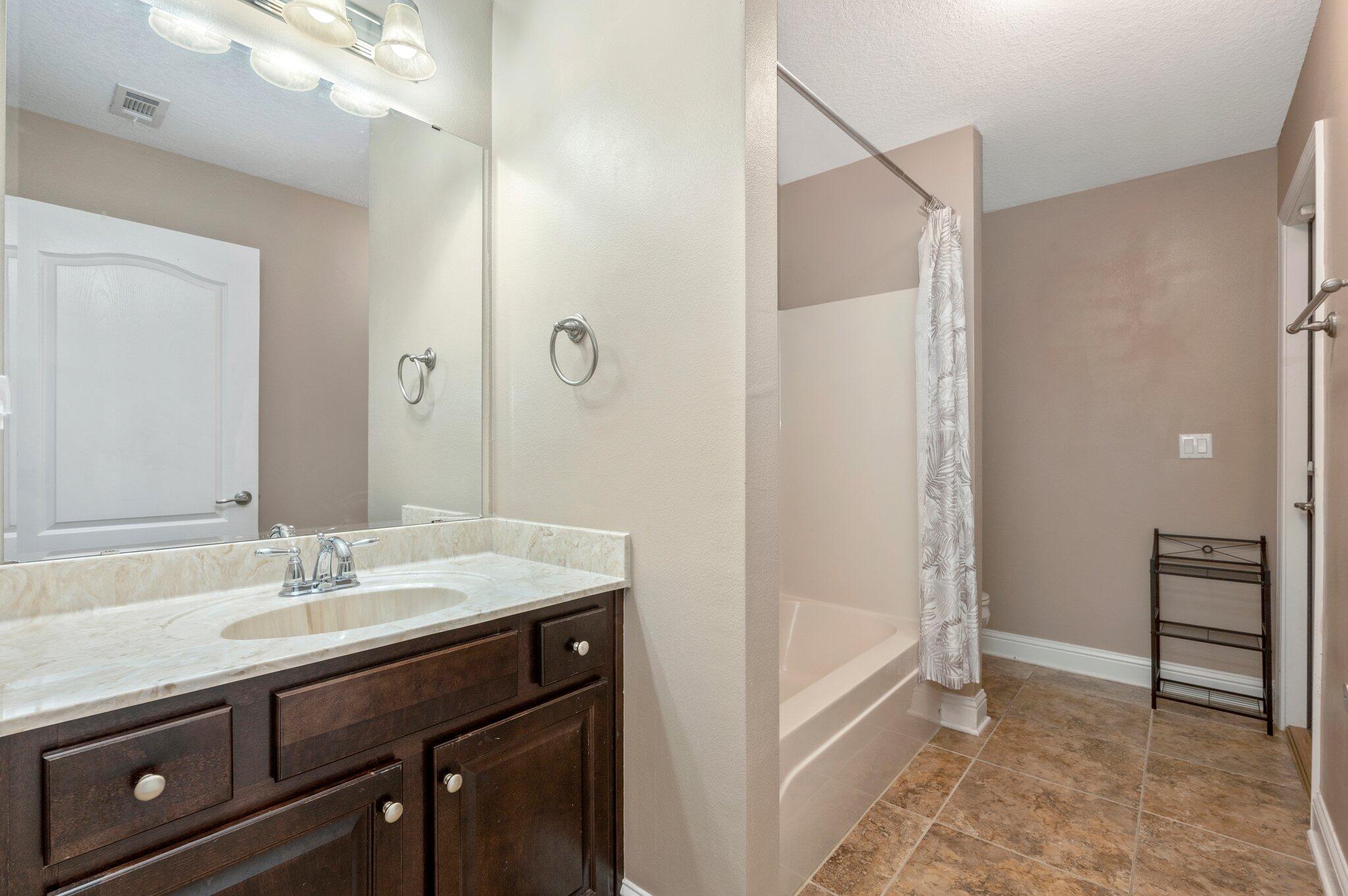 BROOKE ESTATES PH II - Residential