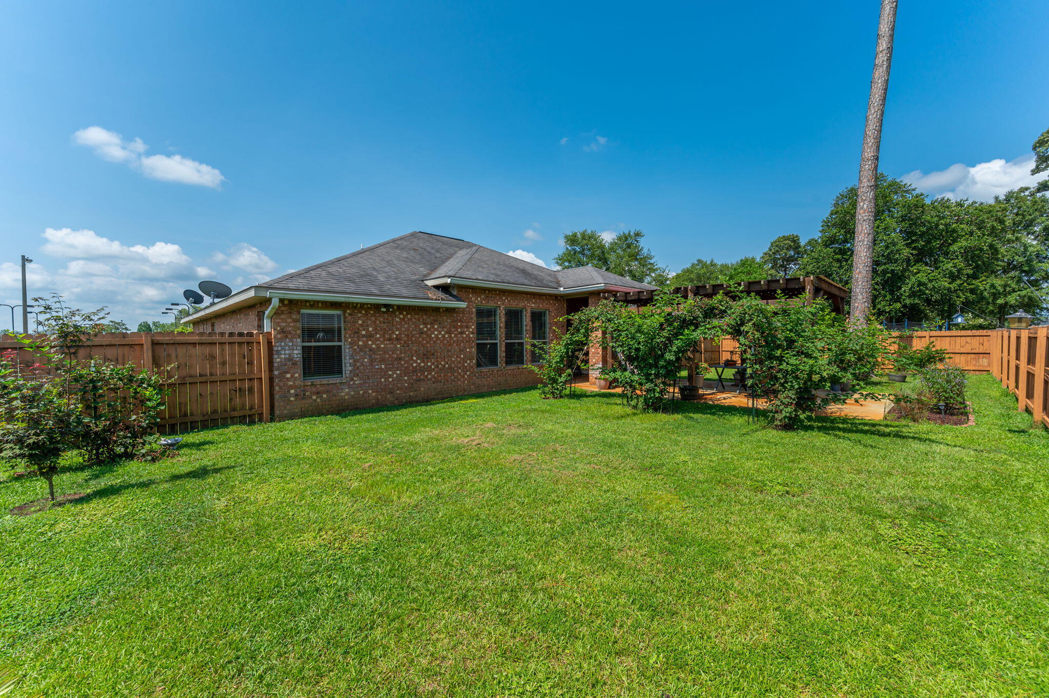 BROOKE ESTATES PH II - Residential