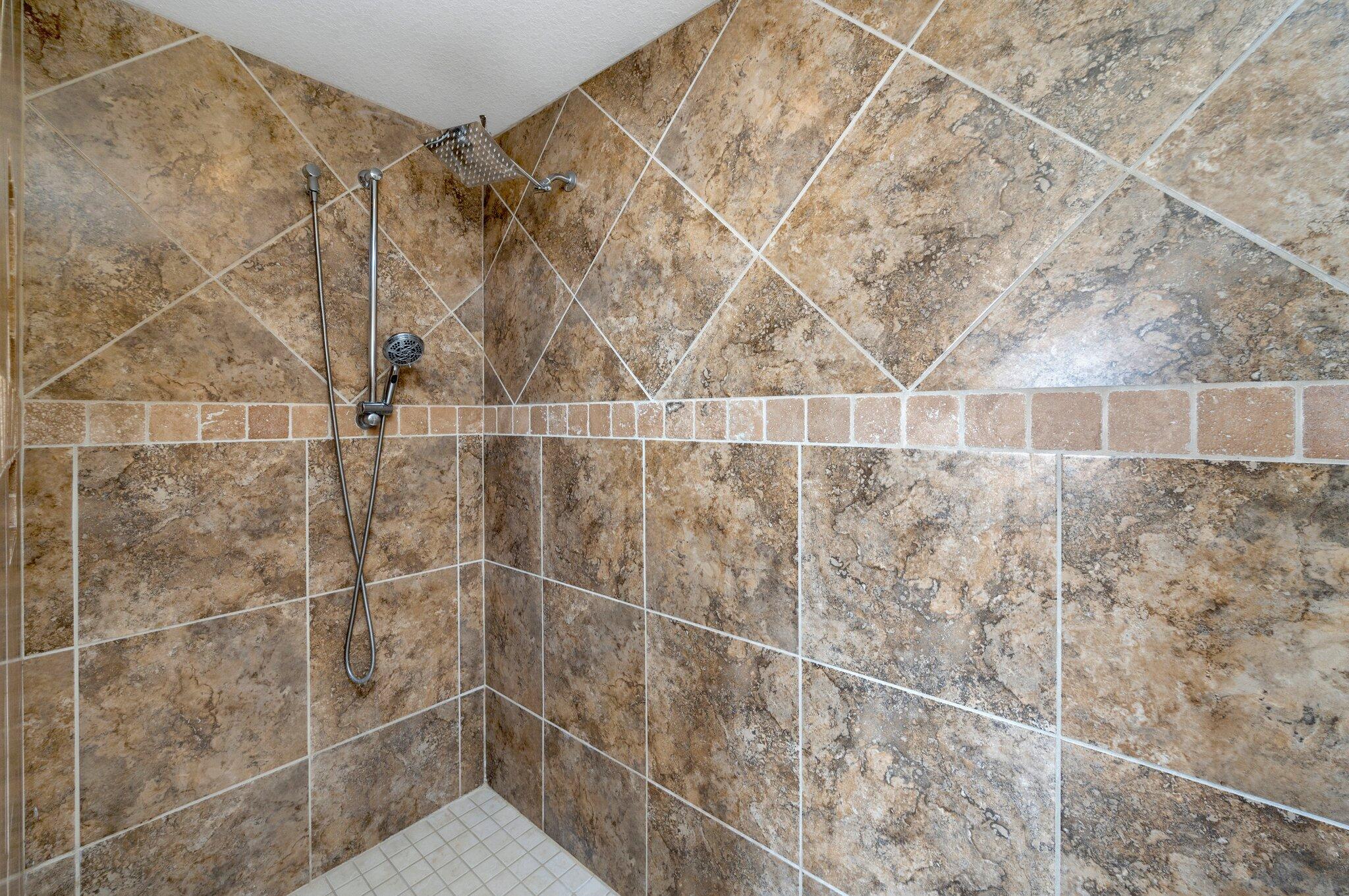 BROOKE ESTATES PH II - Residential