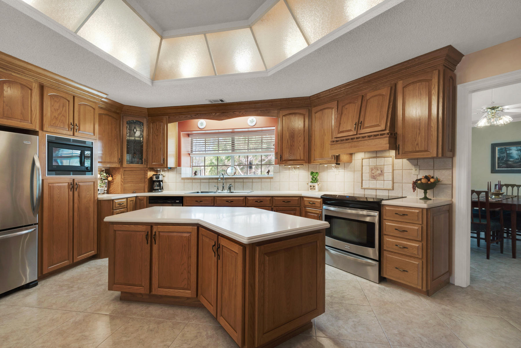 LIDO ESTATES BLUEWATER BAY - Residential