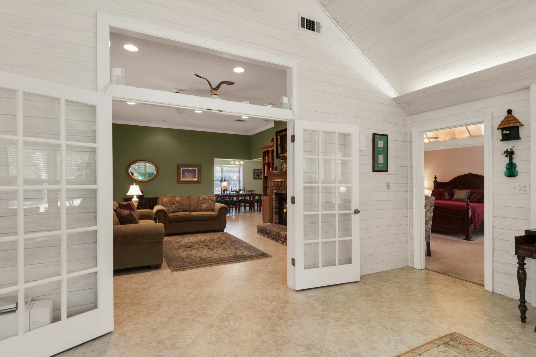 LIDO ESTATES BLUEWATER BAY - Residential