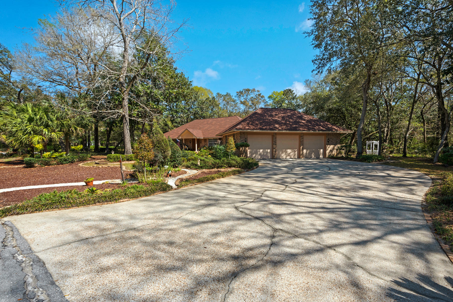 LIDO ESTATES BLUEWATER BAY - Residential