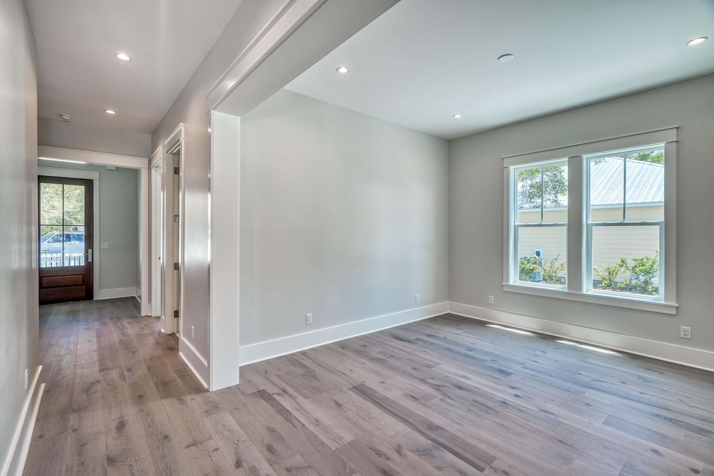 SEABREEZE - Residential