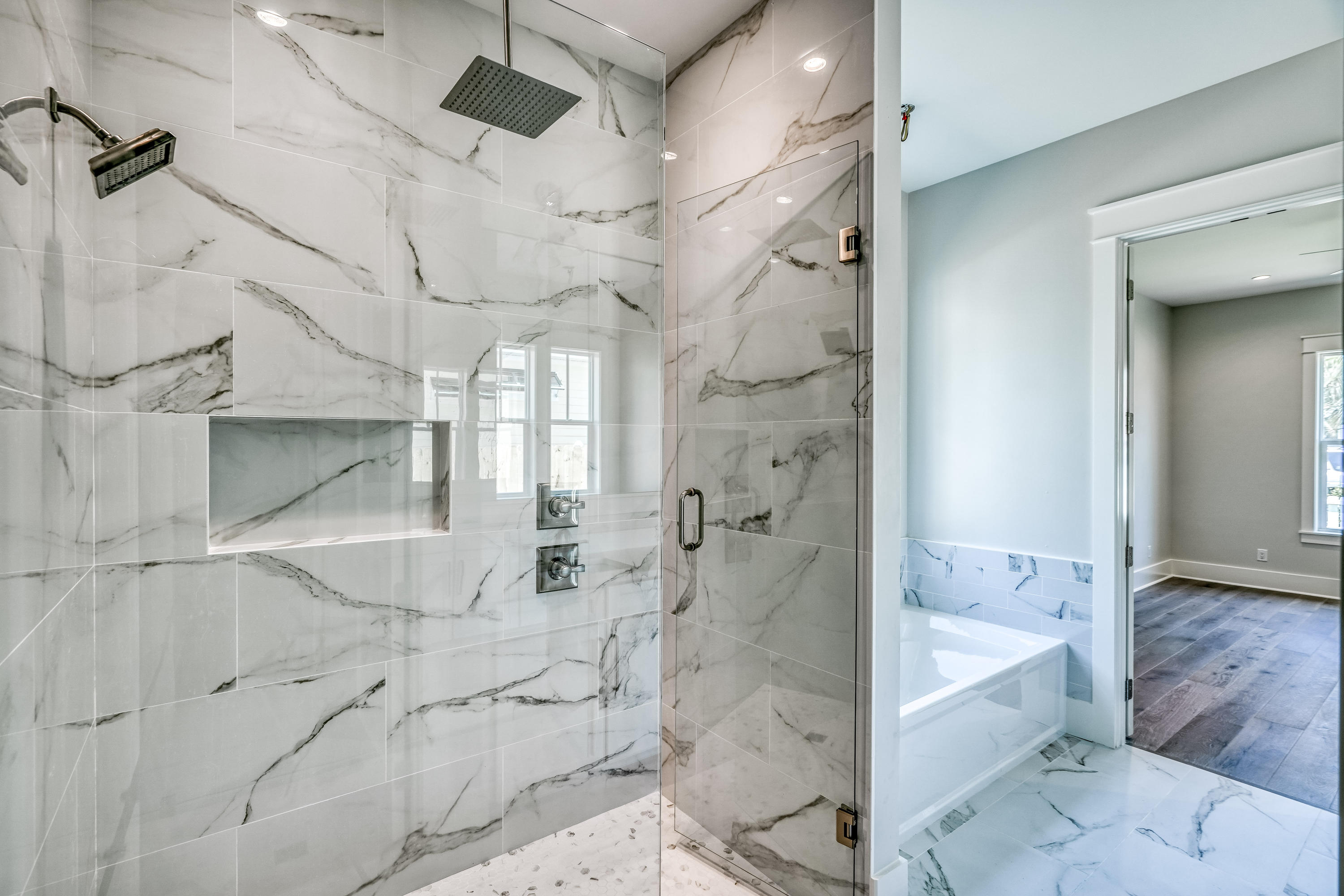 SEABREEZE - Residential