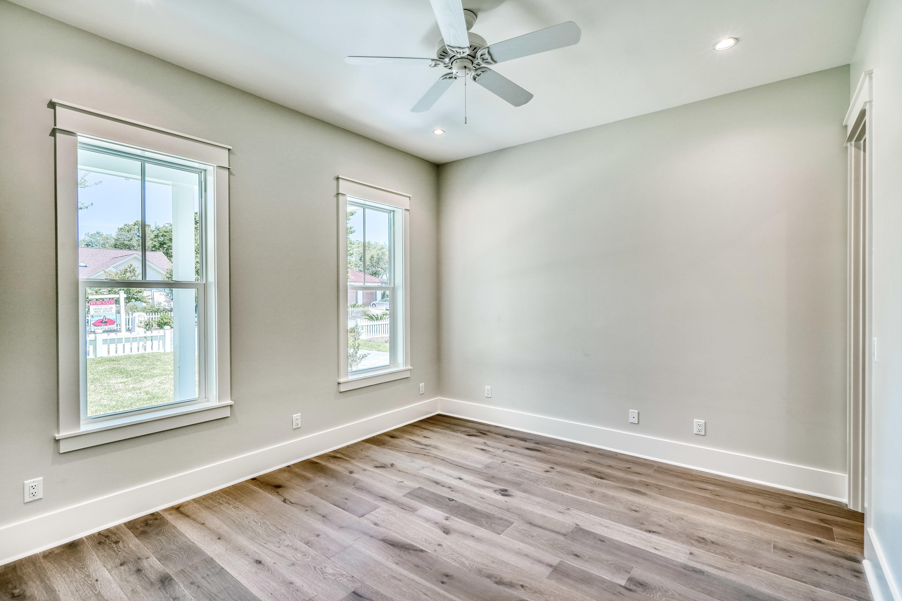 SEABREEZE - Residential