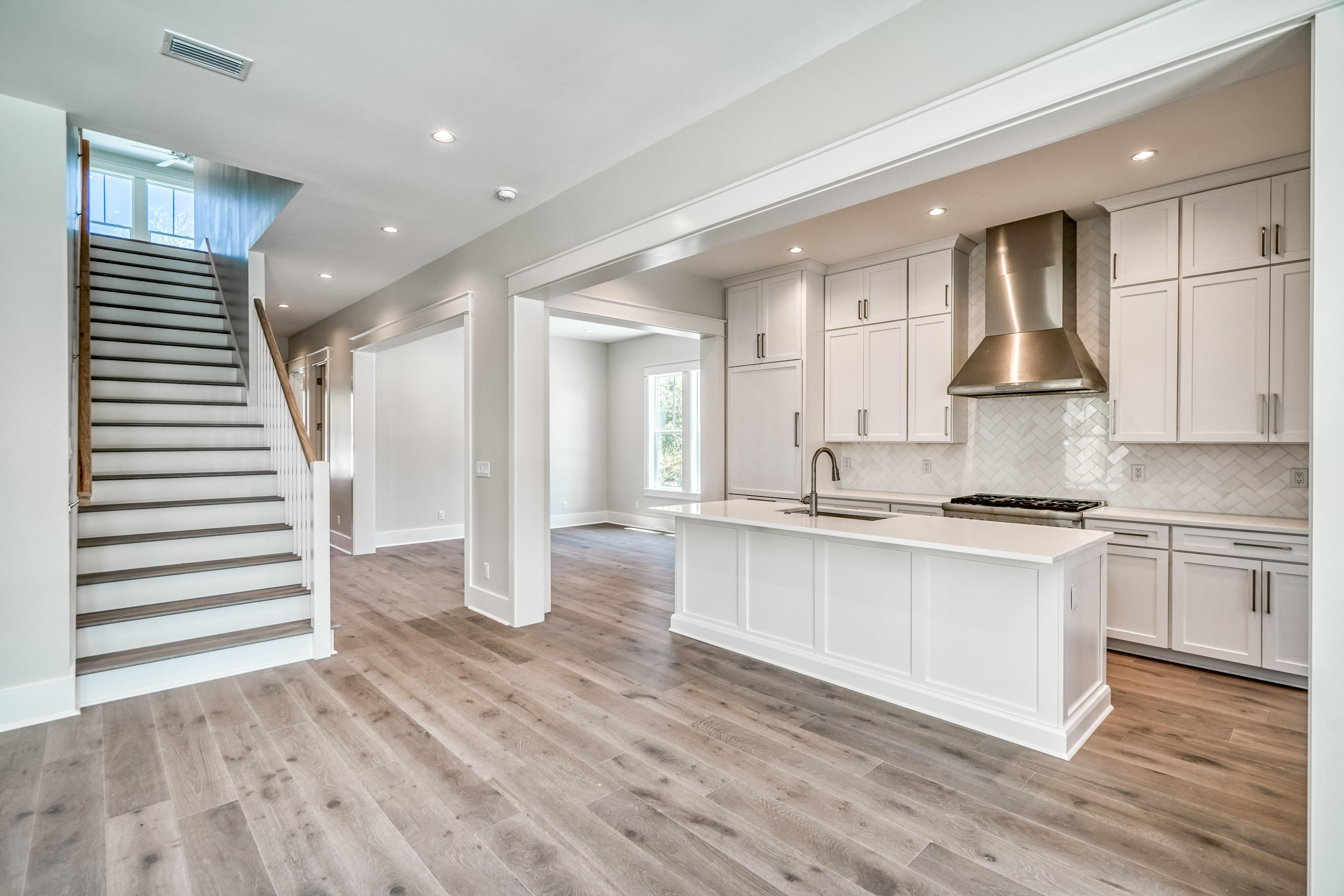 SEABREEZE - Residential