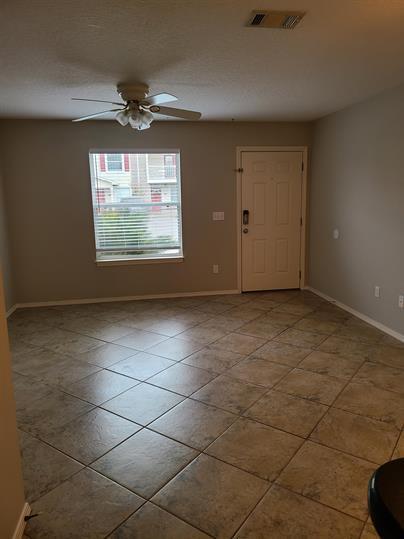 SHAY-LIN T/H - Residential