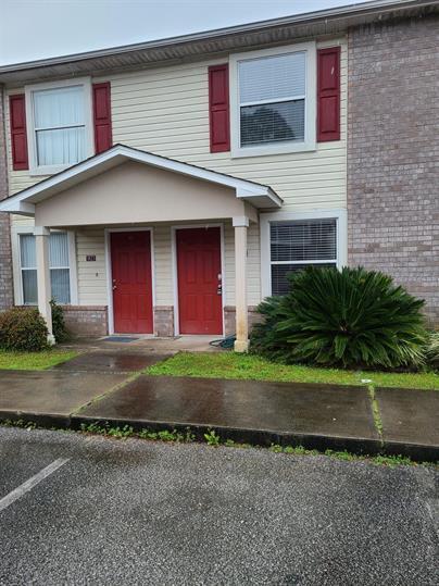 SHAY-LIN T/H - Residential