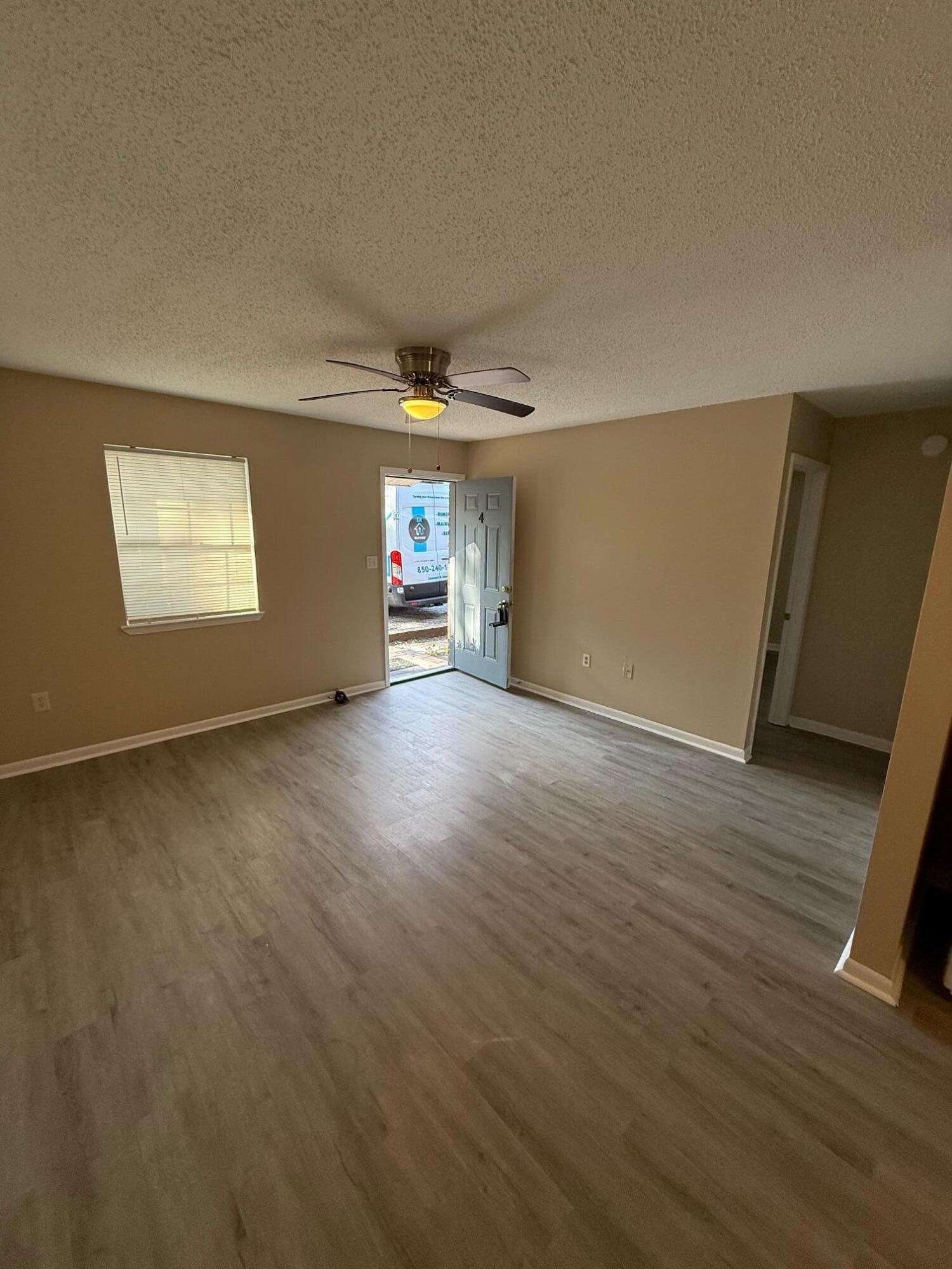 METES & BOUNDS - Residential Lease