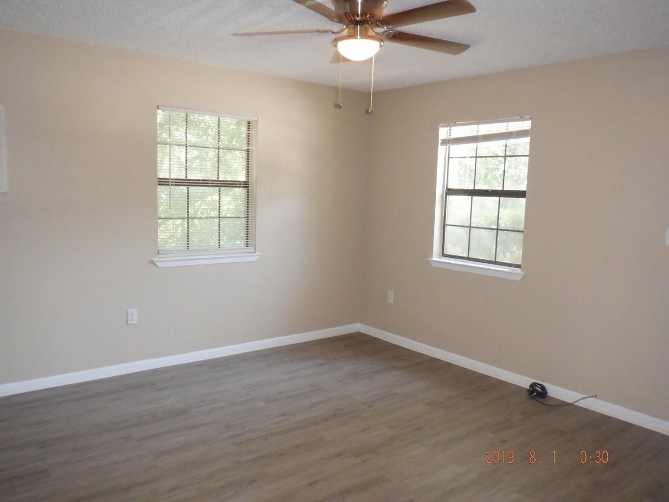 METES & BOUNDS - Residential Lease