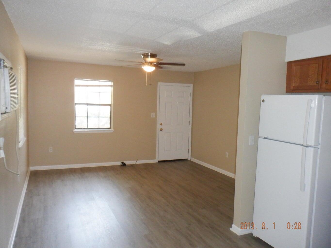 METES & BOUNDS - Residential Lease