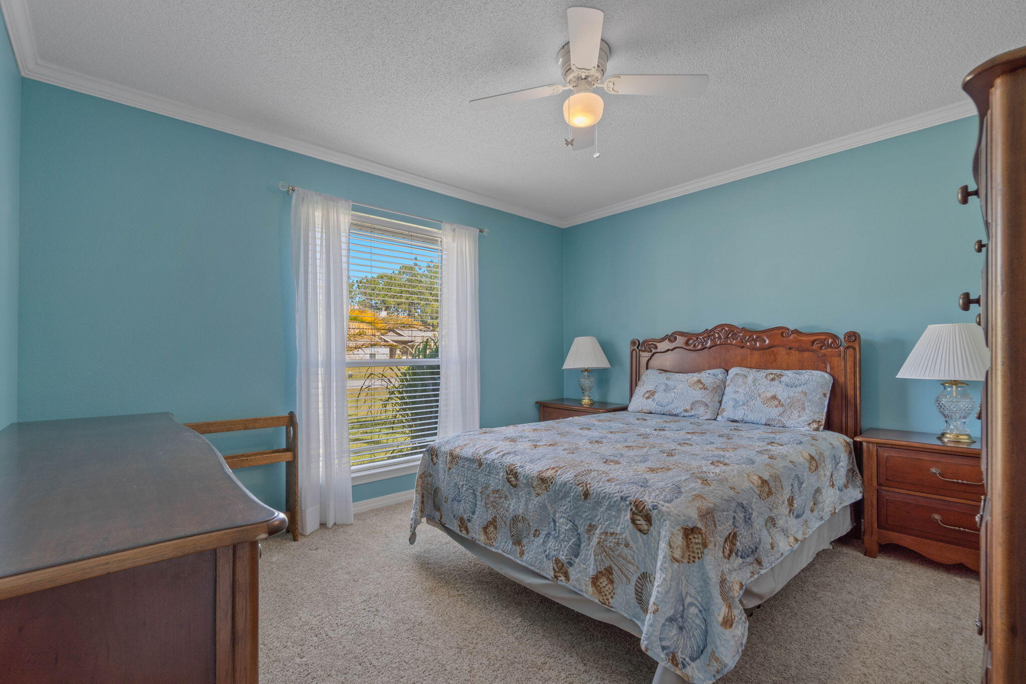 HOLLEY BY THE SEA - Residential