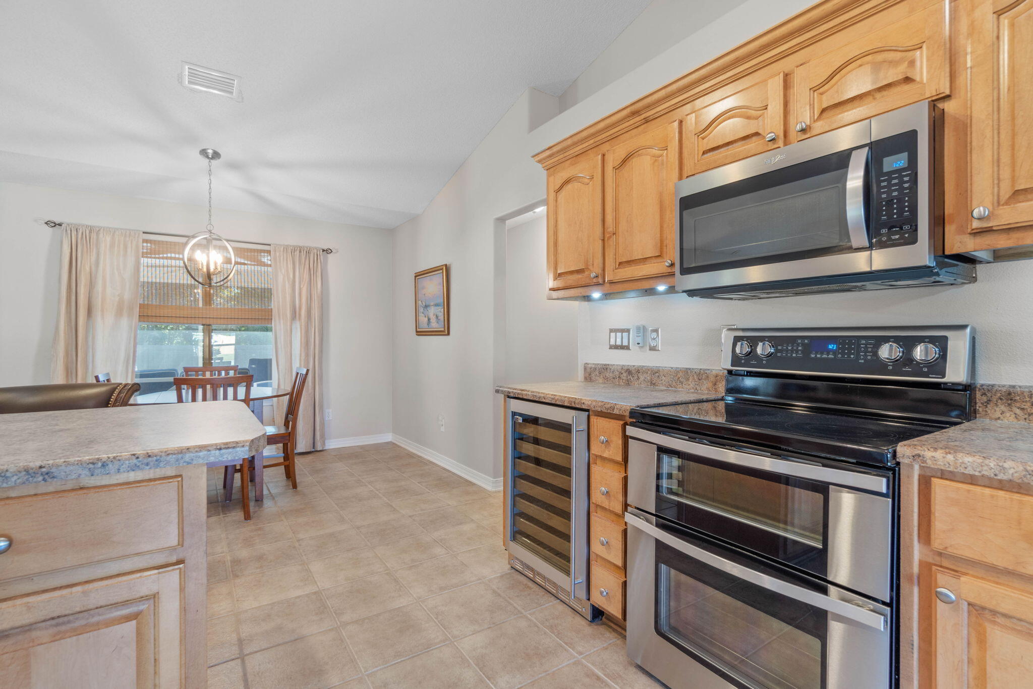 HOLLEY BY THE SEA - Residential