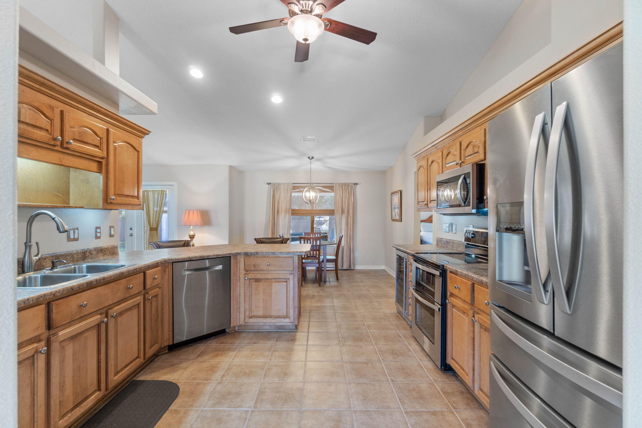 HOLLEY BY THE SEA - Residential