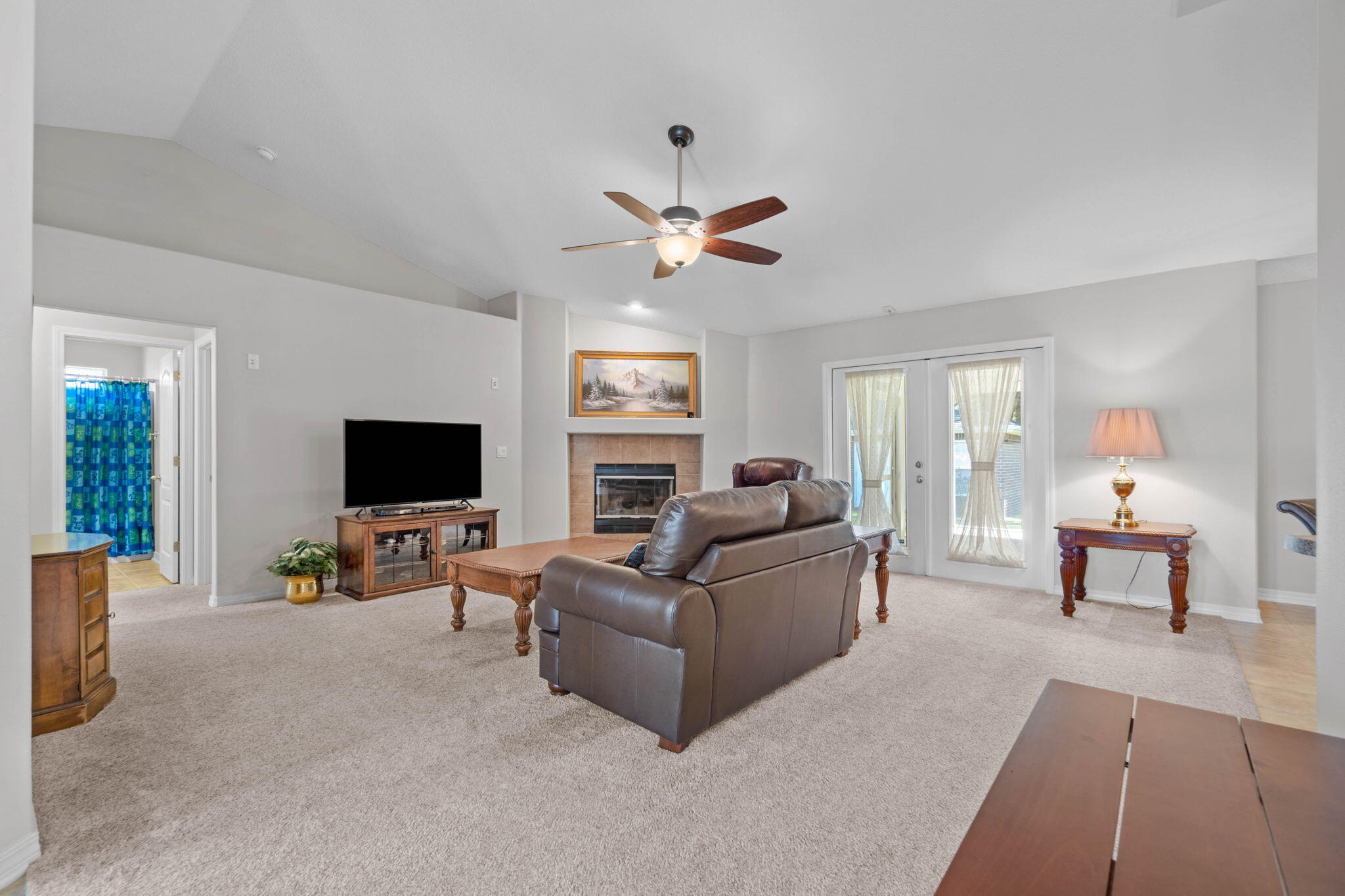 HOLLEY BY THE SEA - Residential