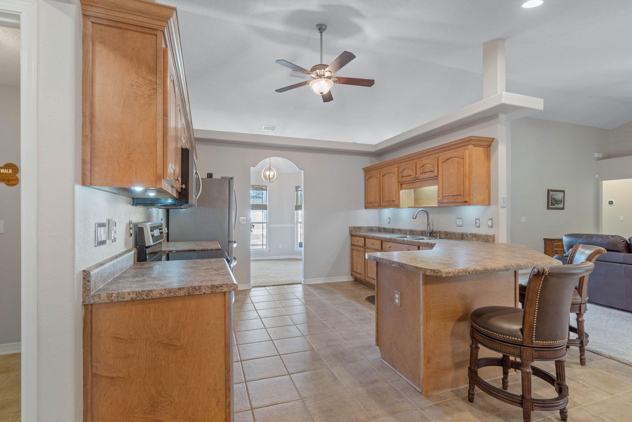 HOLLEY BY THE SEA - Residential