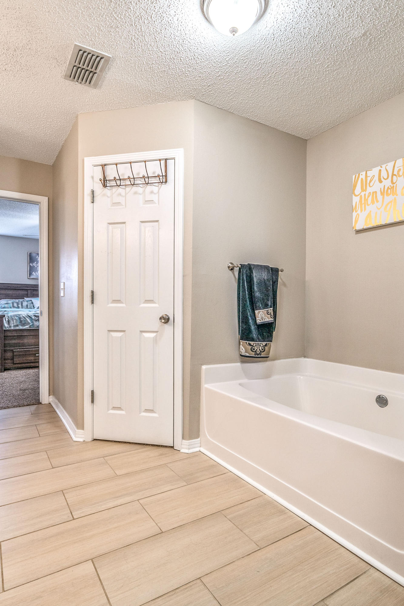 COUNTRYVIEW ESTATES 4TH ADDN PH 5 - Residential