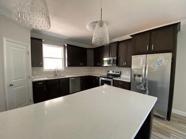 METES & BOUNDS - Residential Lease