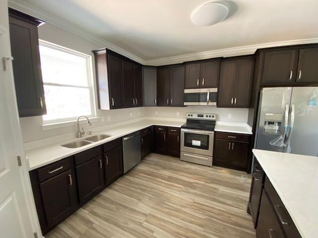 METES & BOUNDS - Residential Lease