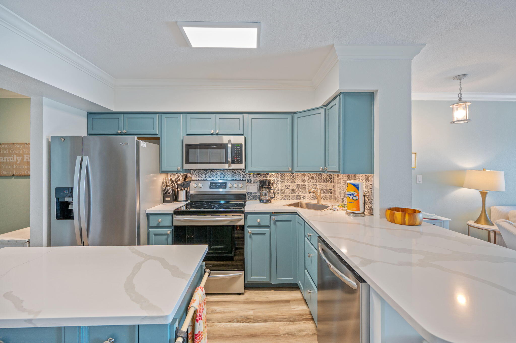 SUNDUNES CONDO - Residential