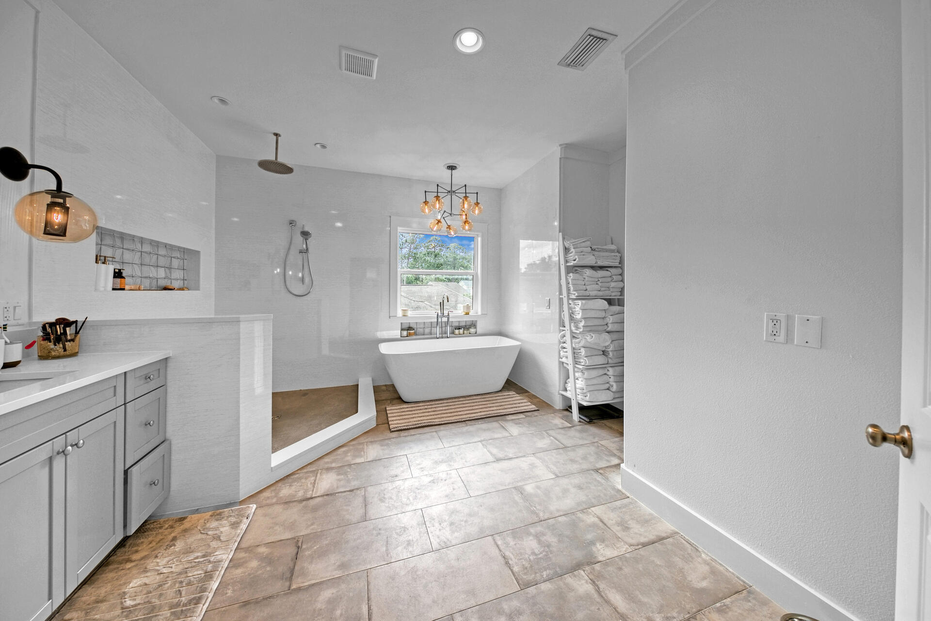 MACK BAYOU ESTATES - Residential