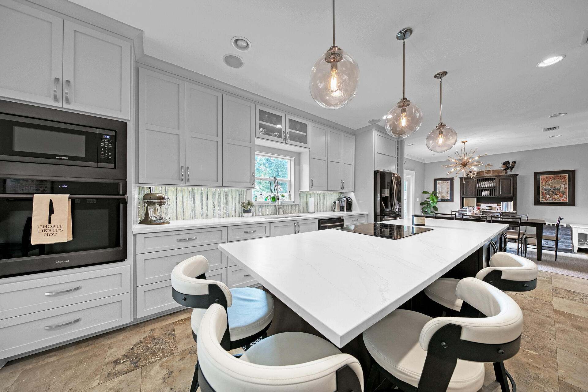 MACK BAYOU ESTATES - Residential