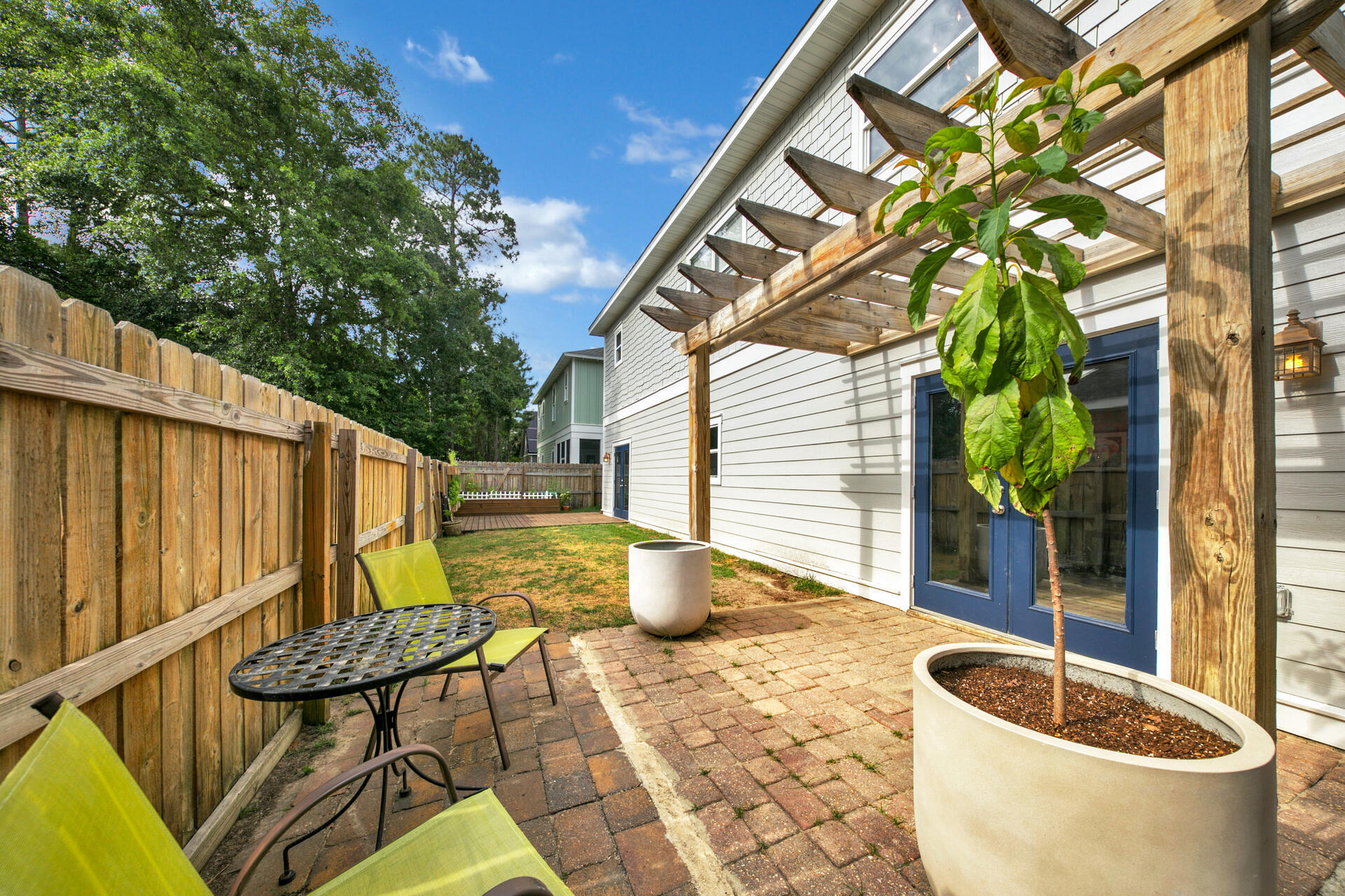 MACK BAYOU ESTATES - Residential