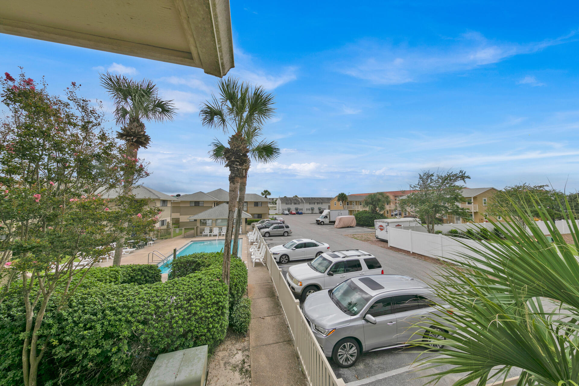 CROSS CREEK CONDO - Residential
