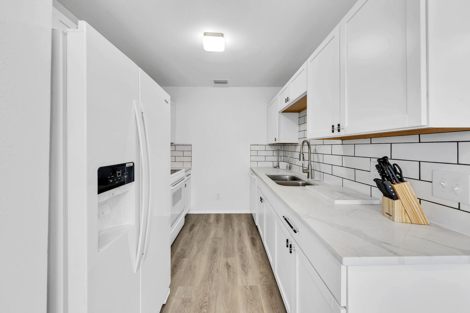 CROSS CREEK CONDO - Residential