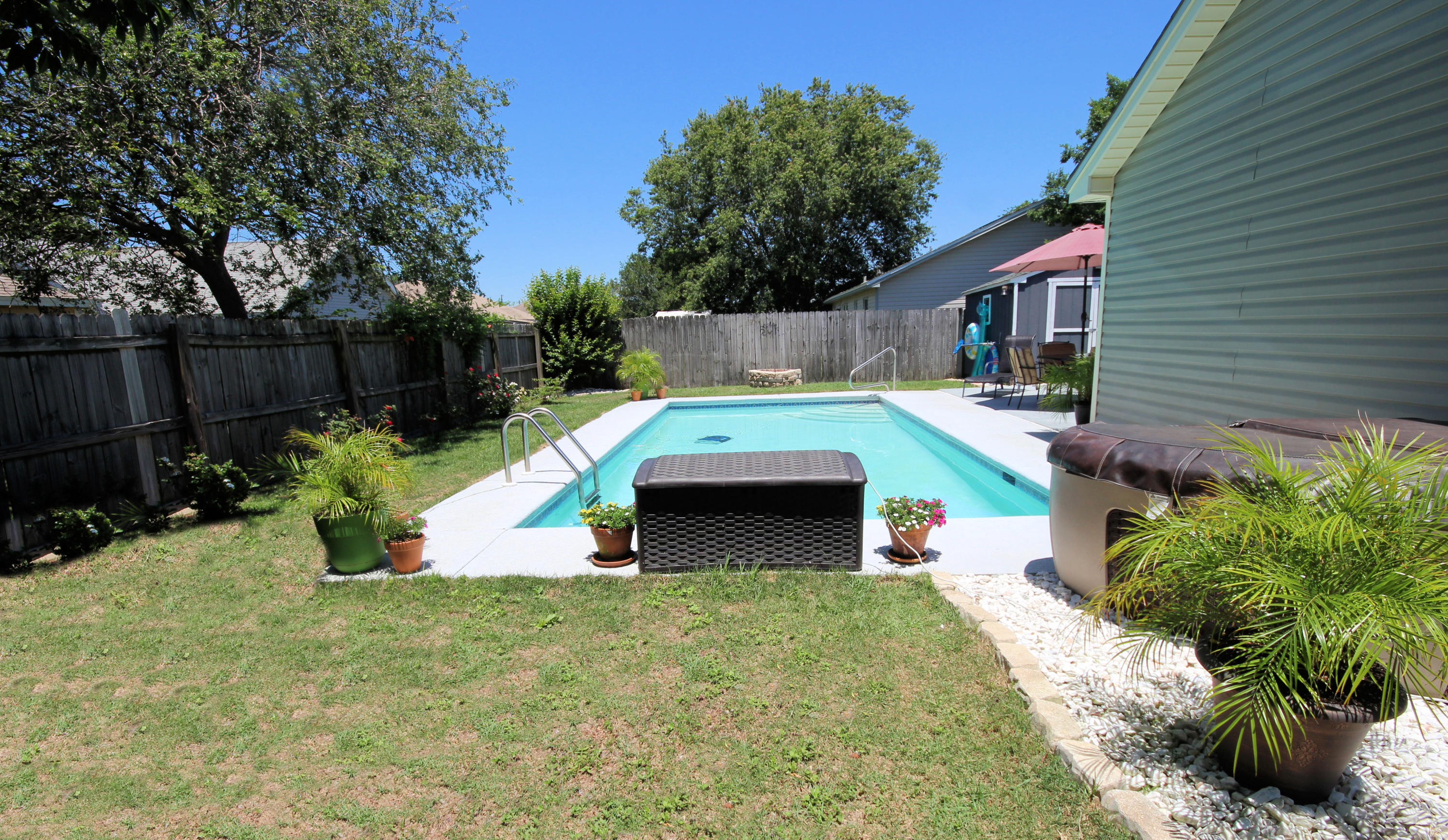 CARDINAL ESTATES - Residential