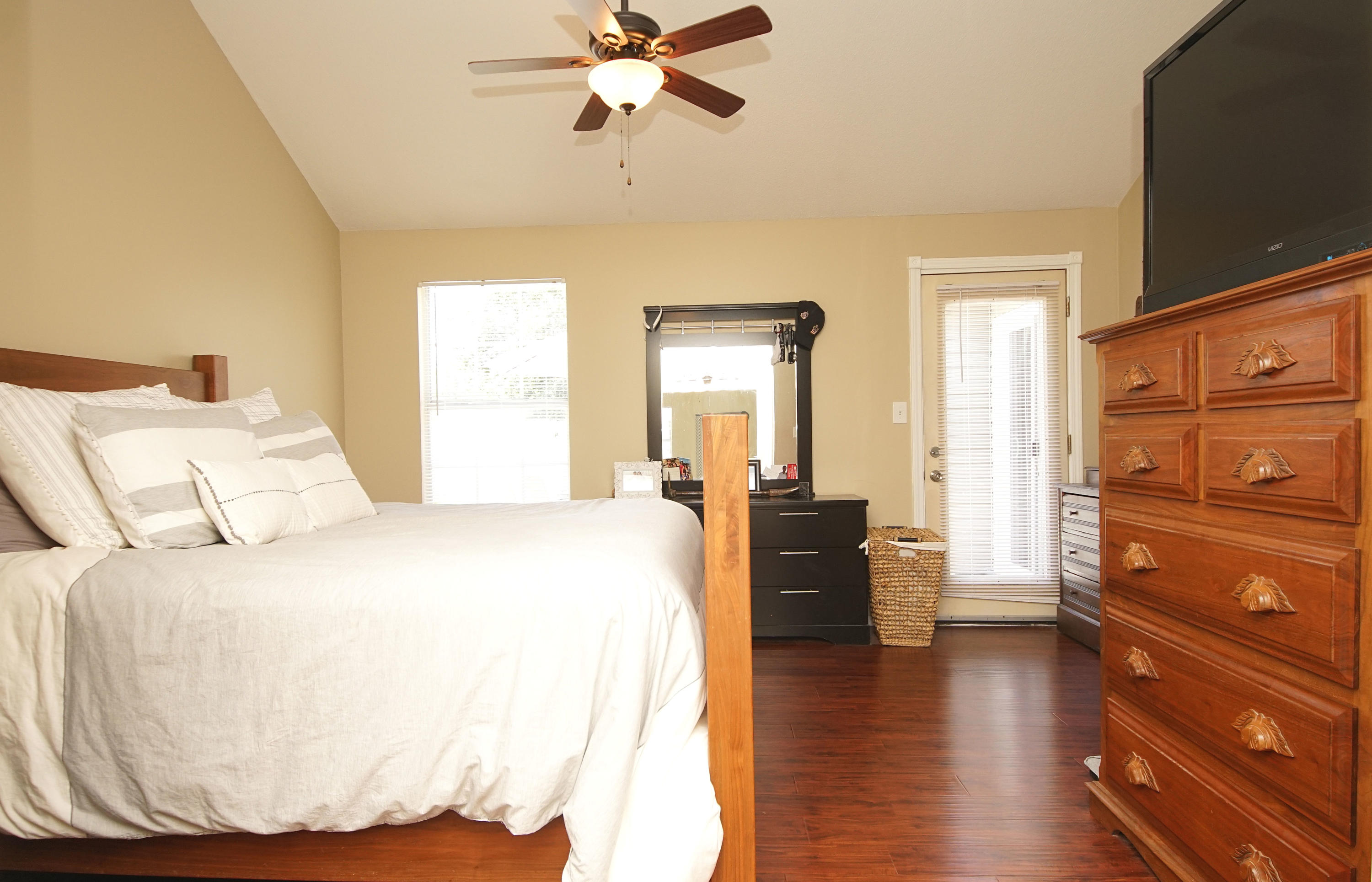 CARDINAL ESTATES - Residential