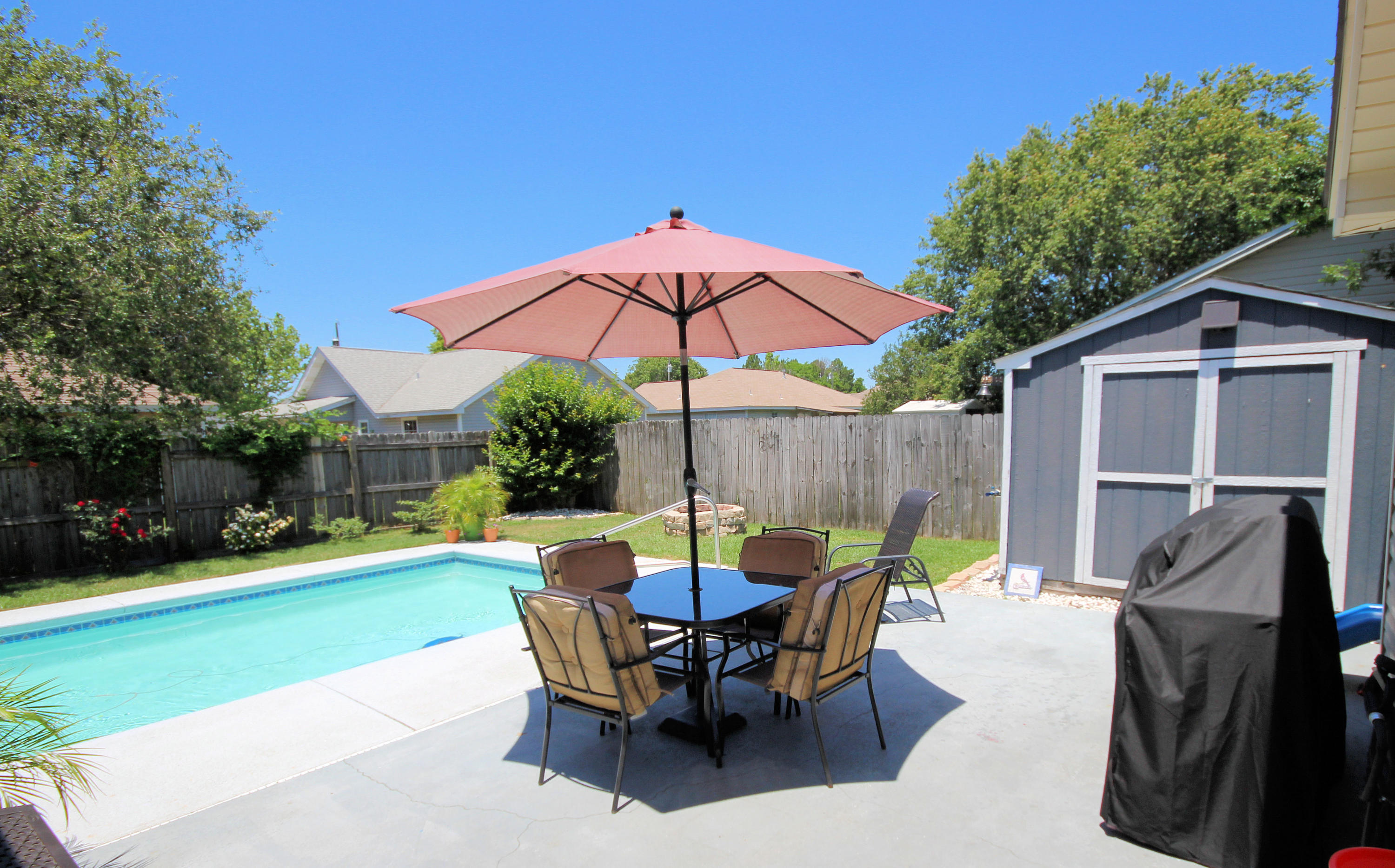 CARDINAL ESTATES - Residential