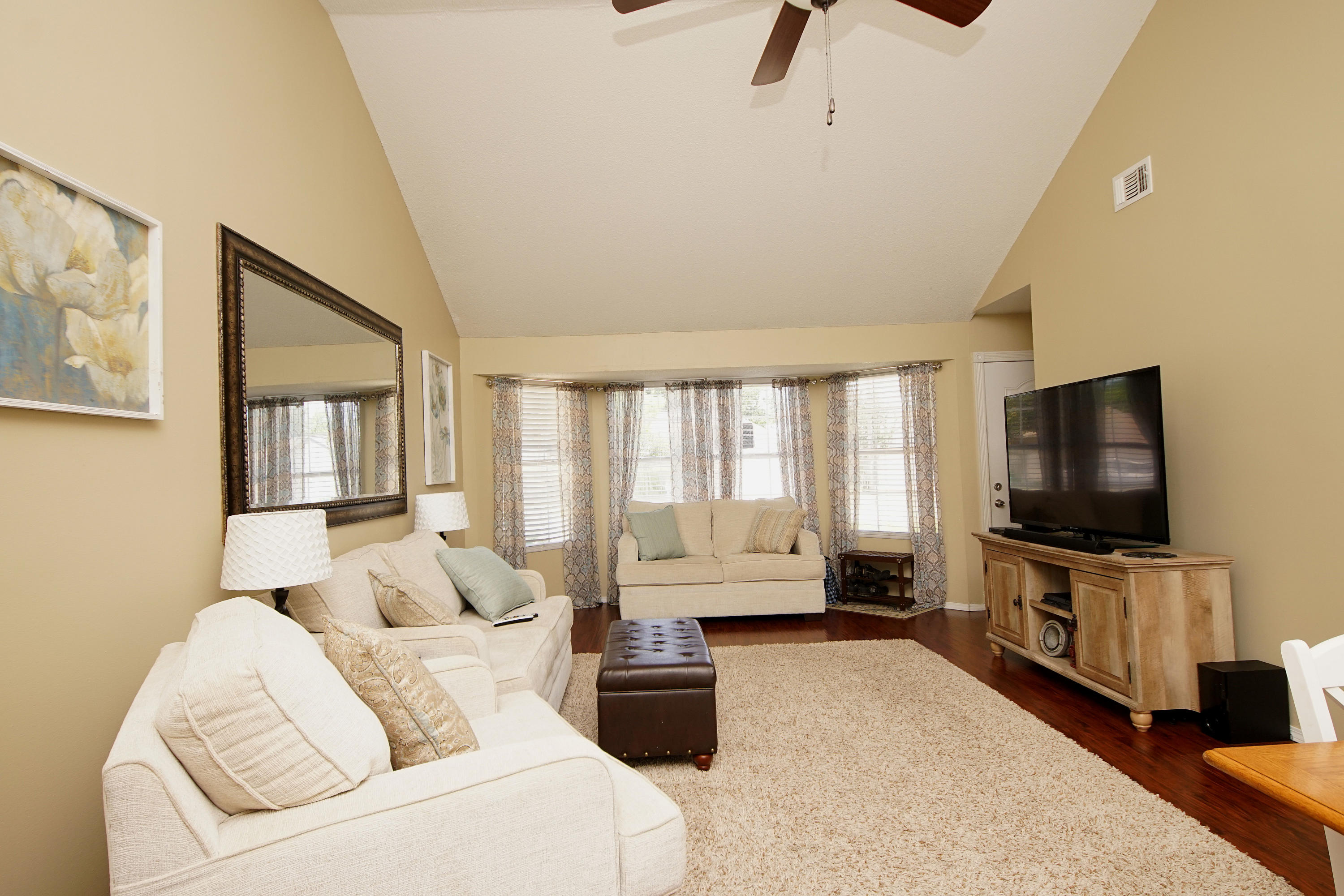 CARDINAL ESTATES - Residential