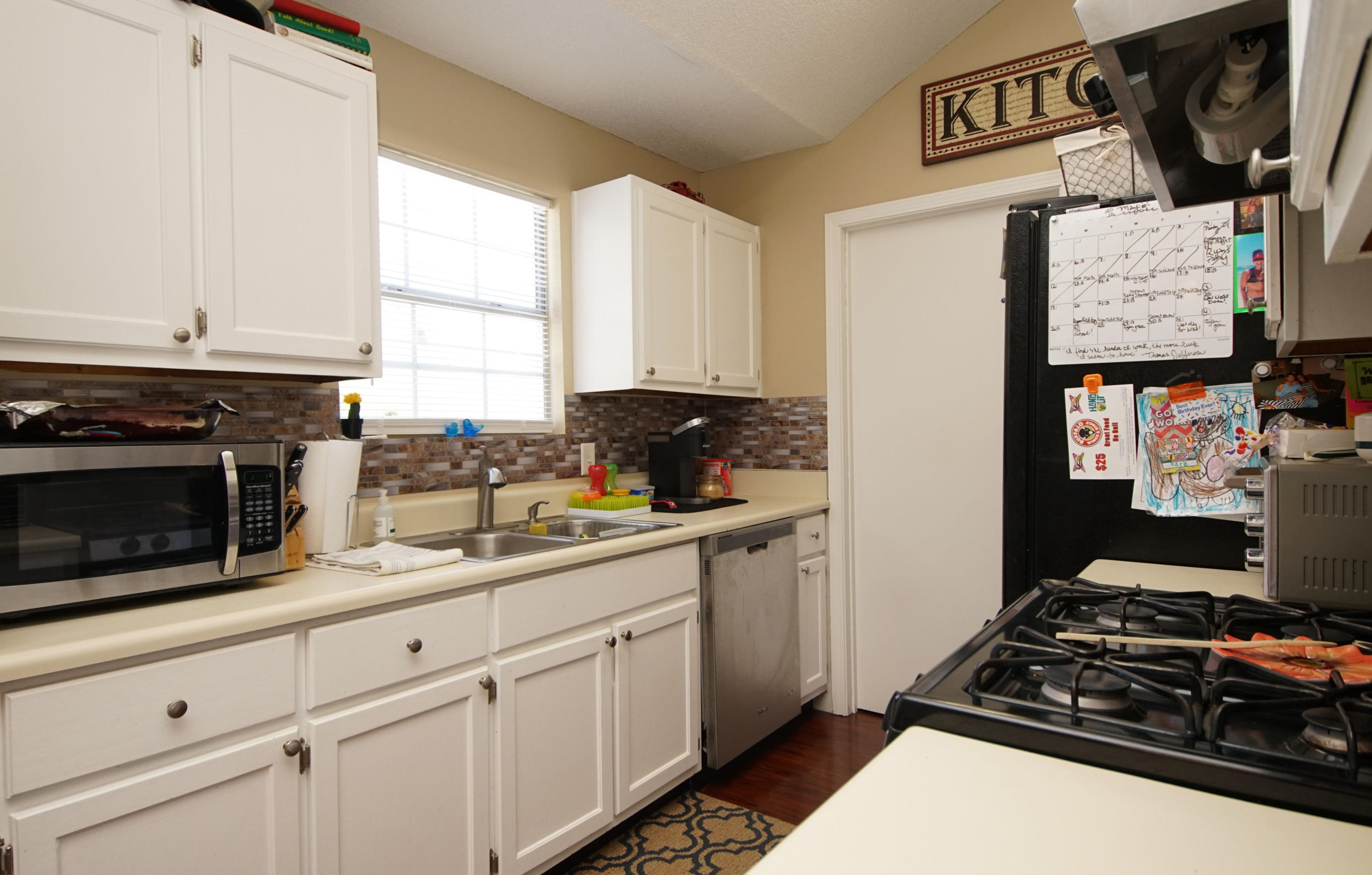 CARDINAL ESTATES - Residential