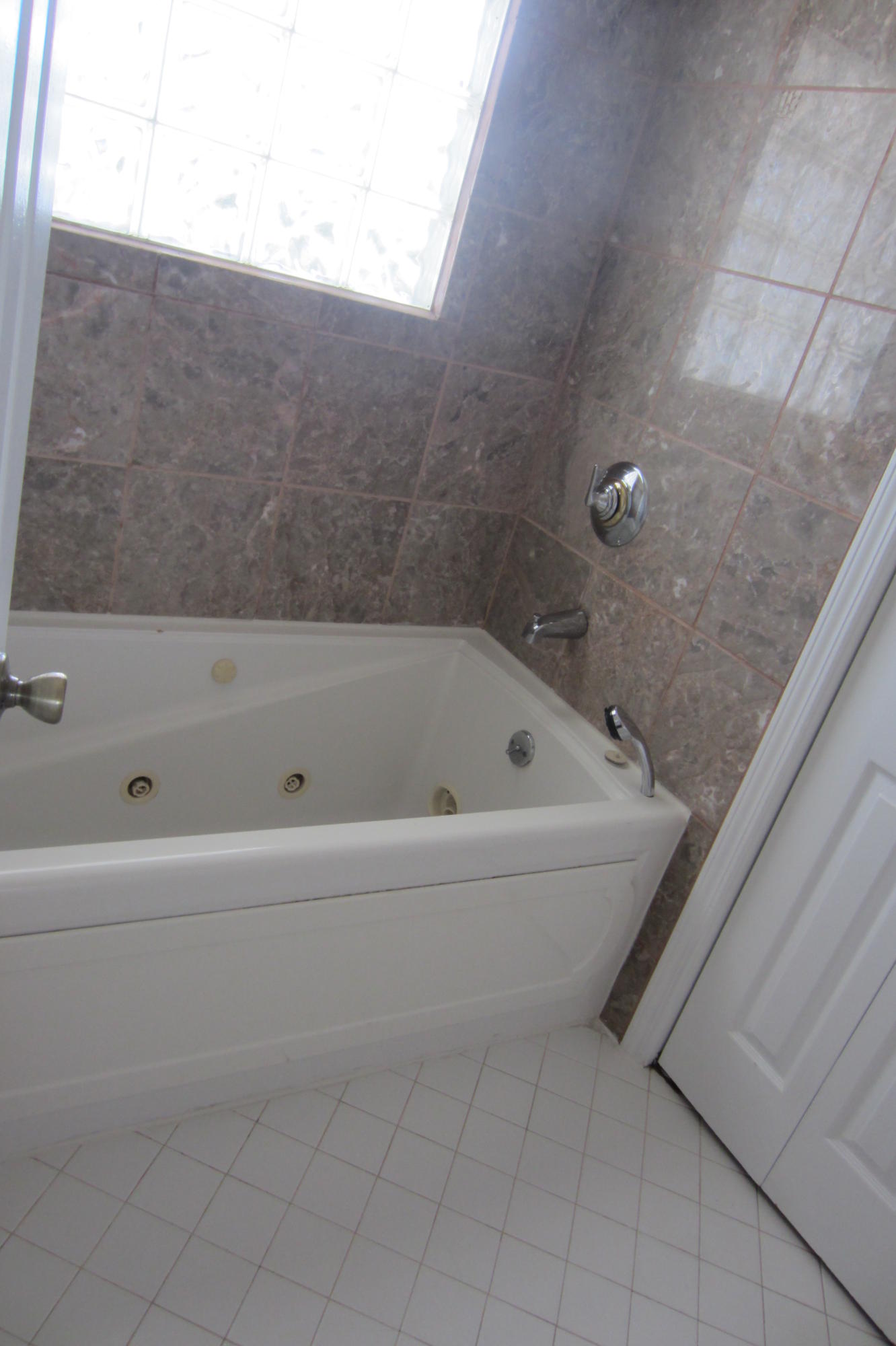 AUTUMN TRACE AT HARVEST VILLAGE - Residential