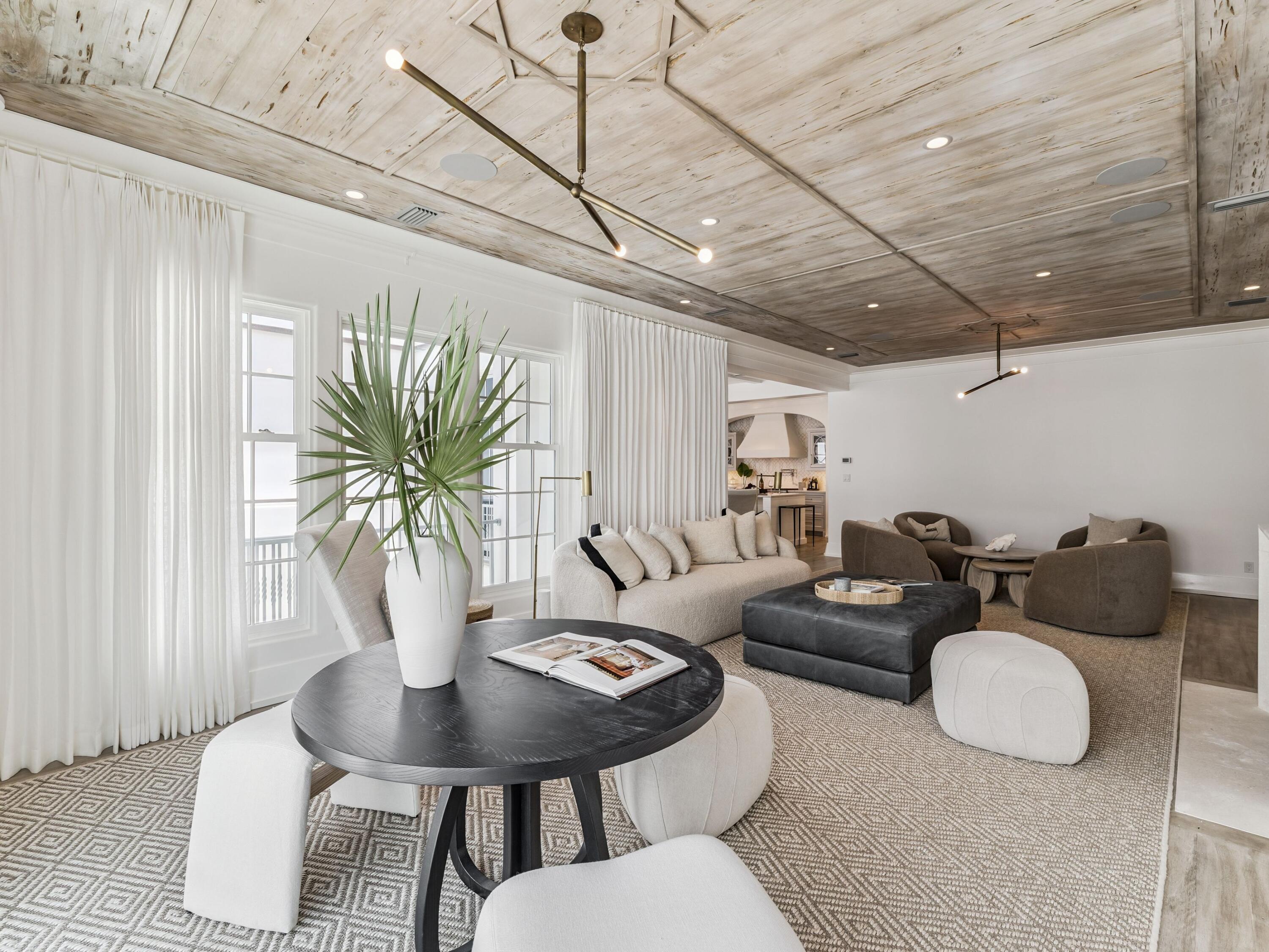 ALYS BEACH - Residential