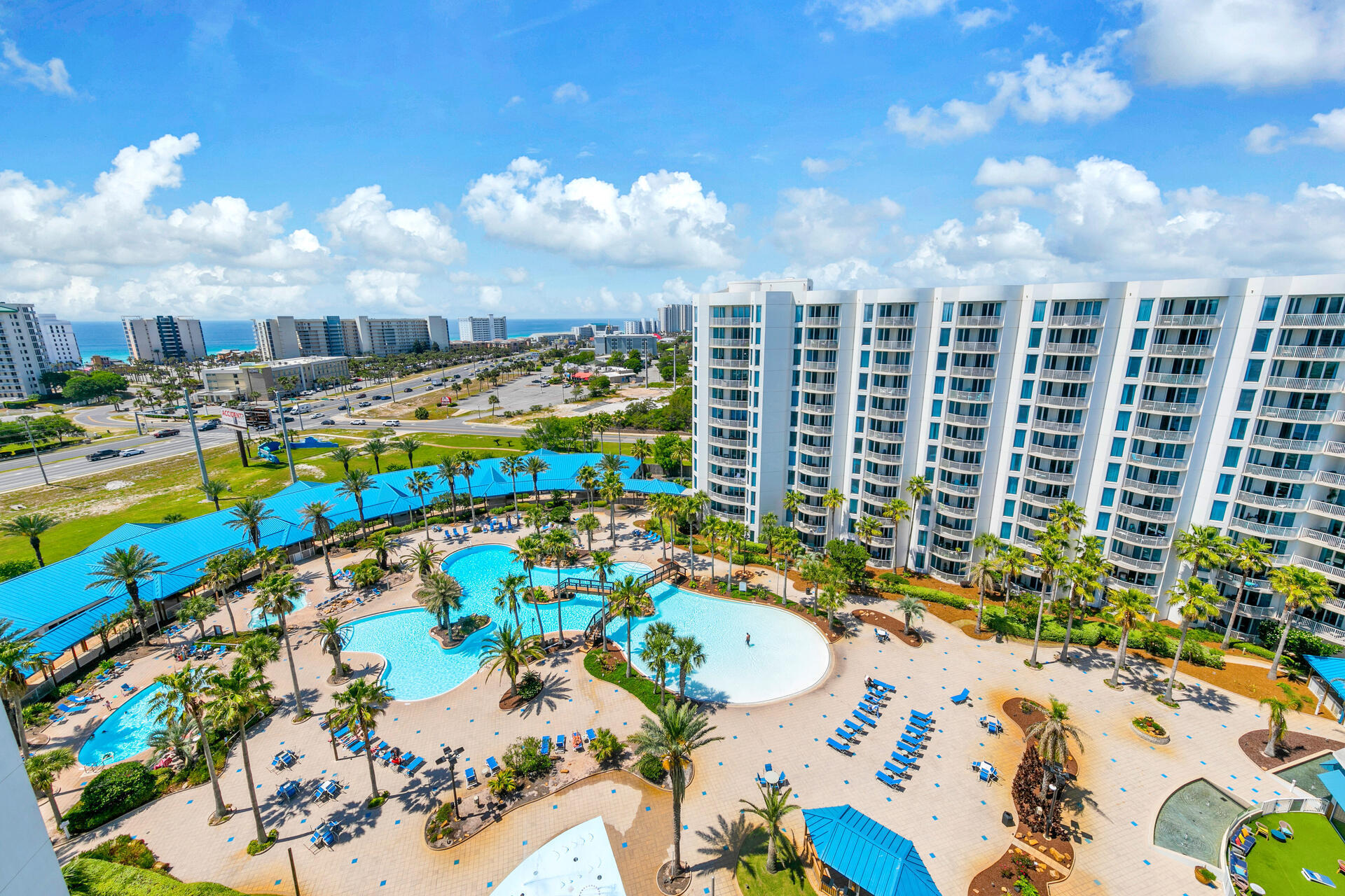 THE PALMS OF DESTIN - Residential